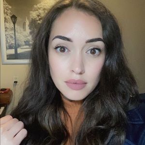 Meet your Posher, Graciela cassandra